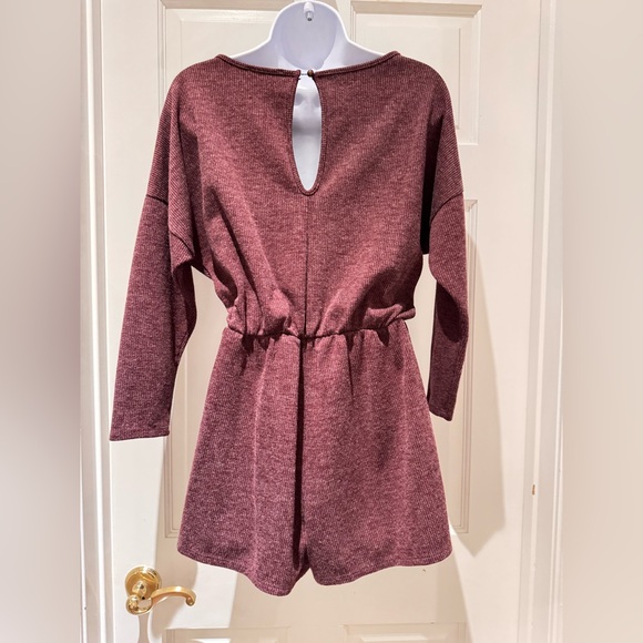 Charlotte Russe Burgundy Dolman Sleeve Ribbed Romper – Size XS - Picture 2 of 15